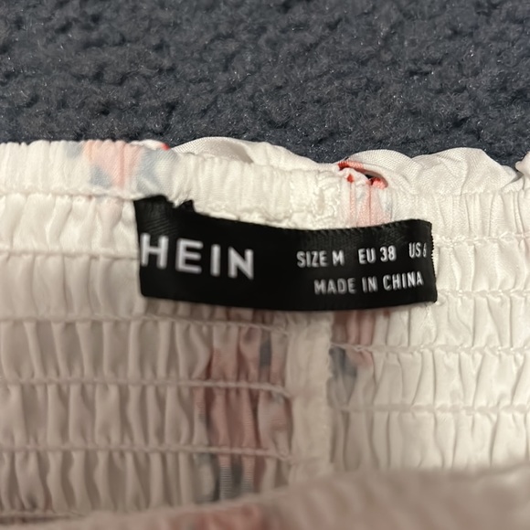 Shein strapless top. Size Medium - Picture 2 of 2